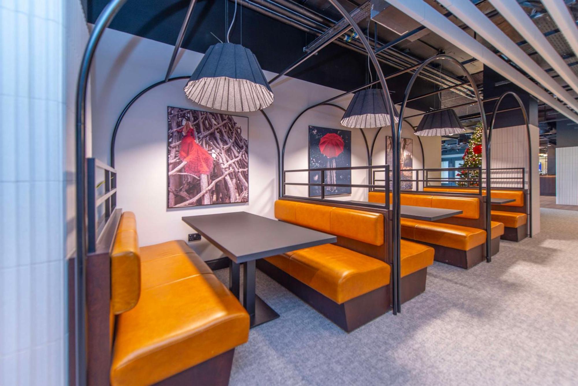 Radisson Red Galway Hotel ภายนอก รูปภาพ