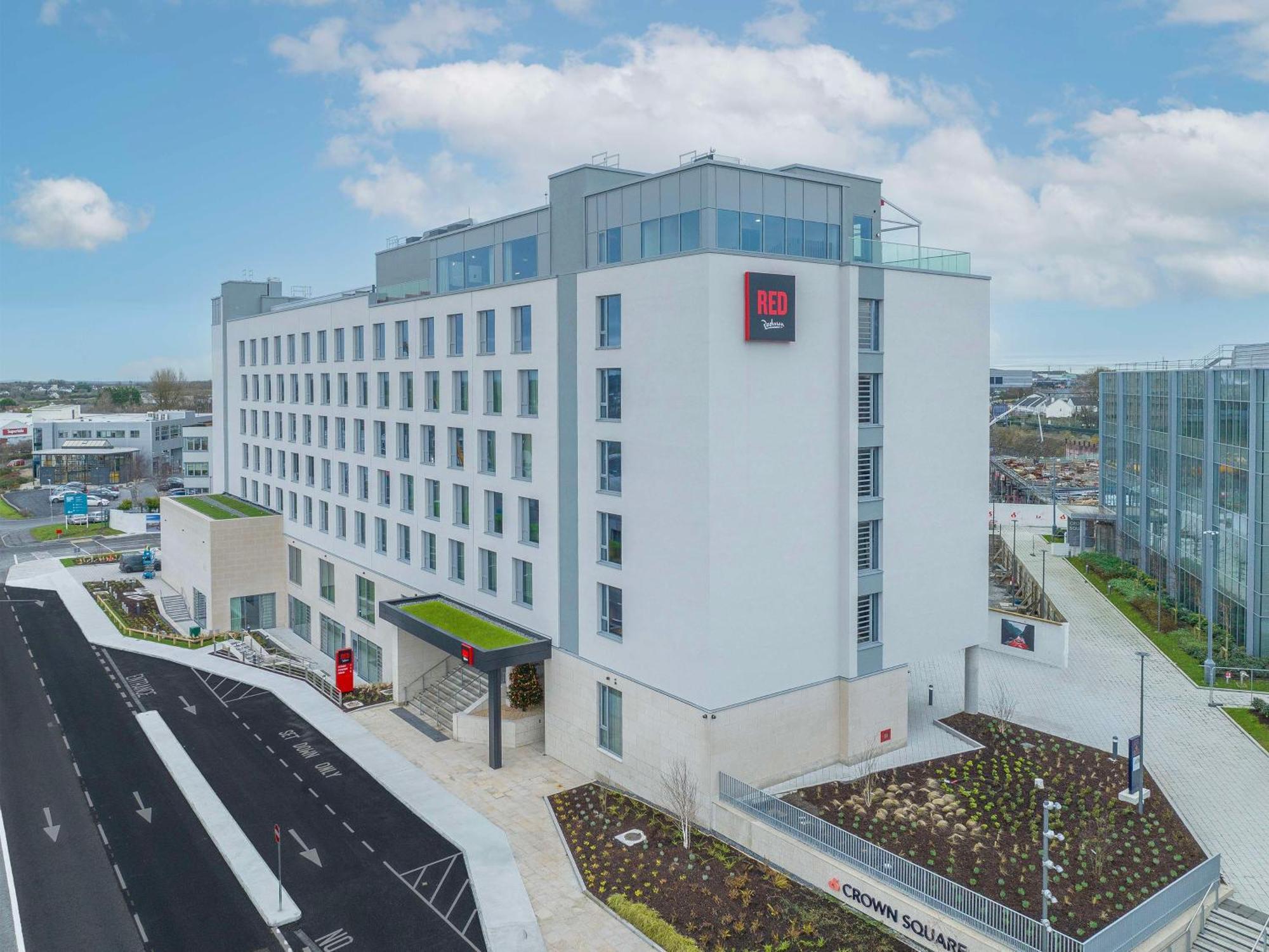Radisson Red Galway Hotel ภายนอก รูปภาพ