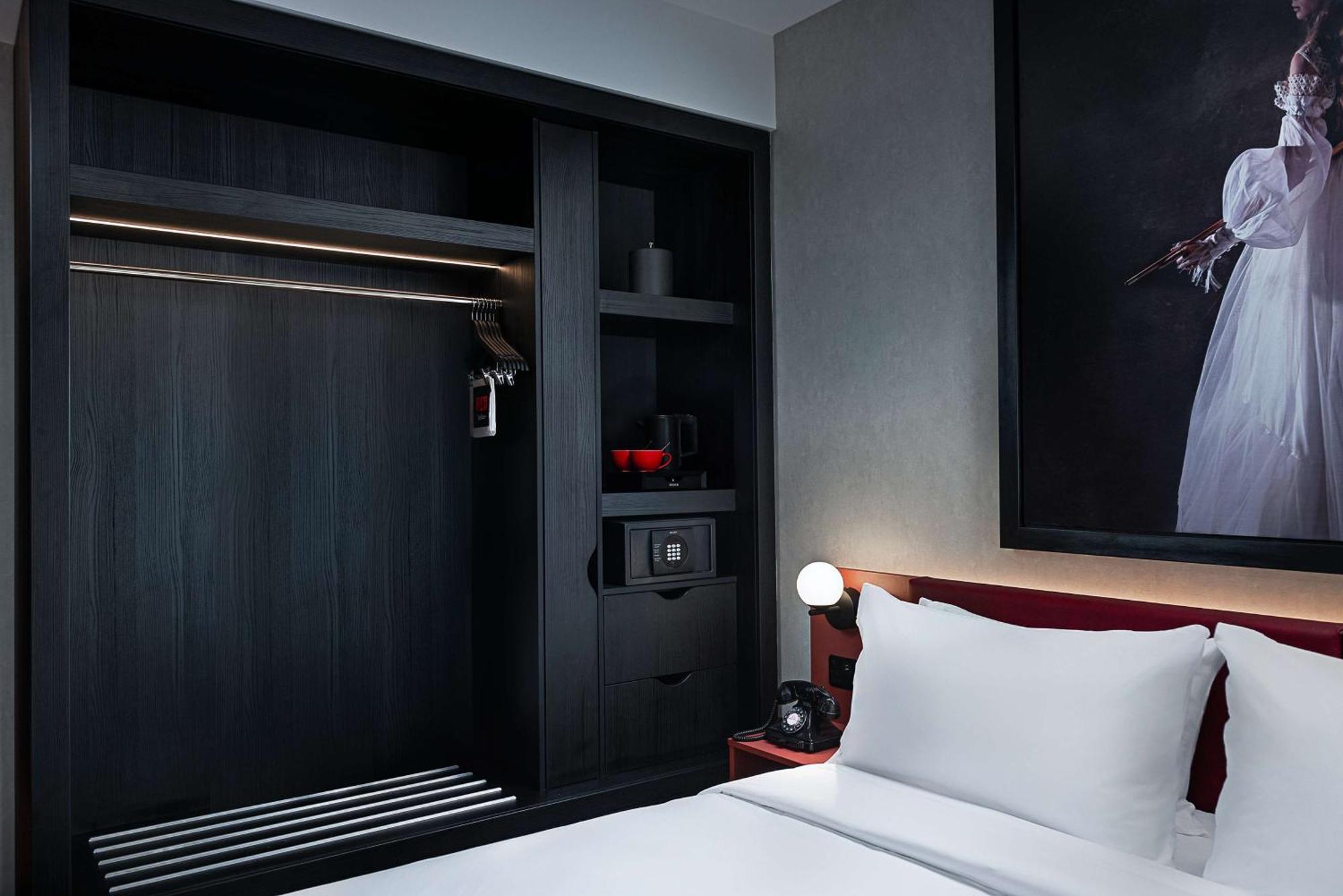 Radisson Red Galway Hotel ภายนอก รูปภาพ