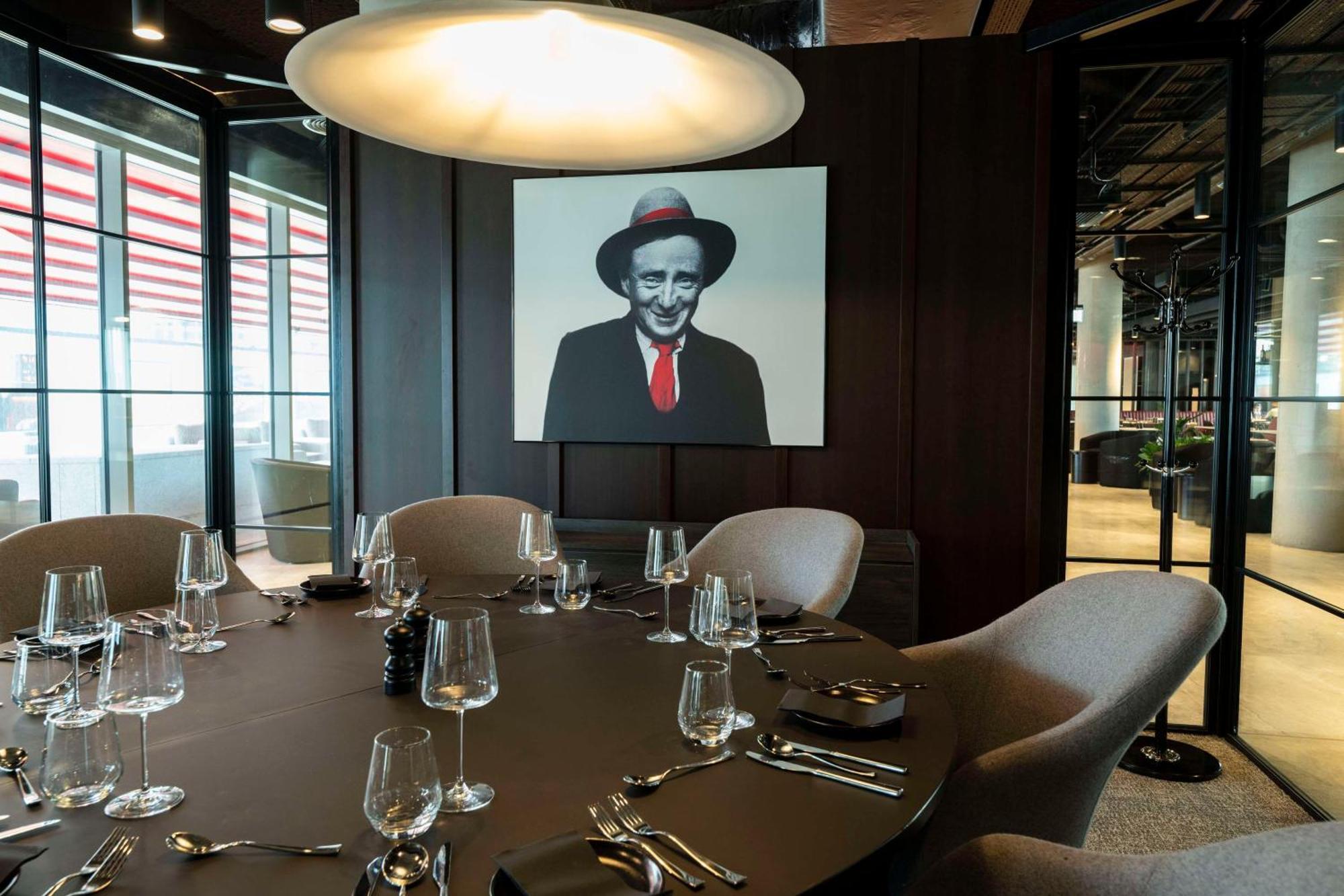 Radisson Red Galway Hotel ภายนอก รูปภาพ